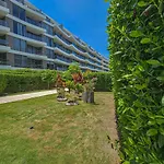 Apartamento 2 habitaciones en Condominio frente al mar en Cartagena.